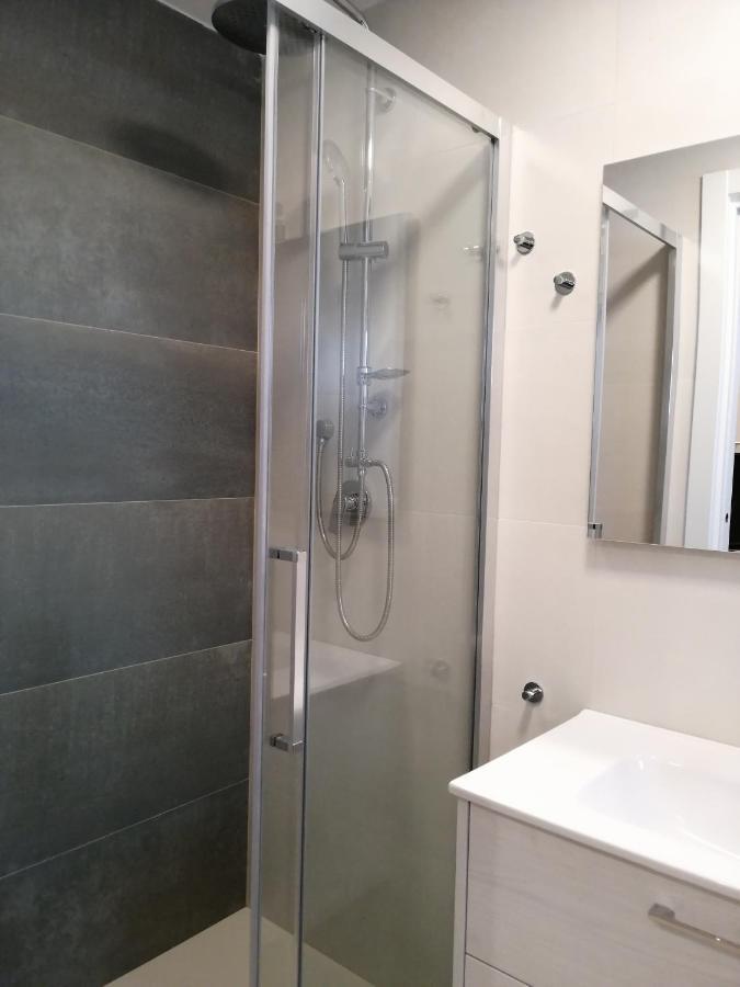 Love Mirrors And Flowers - Affitti Brevi Italia Appartement Bari Buitenkant foto